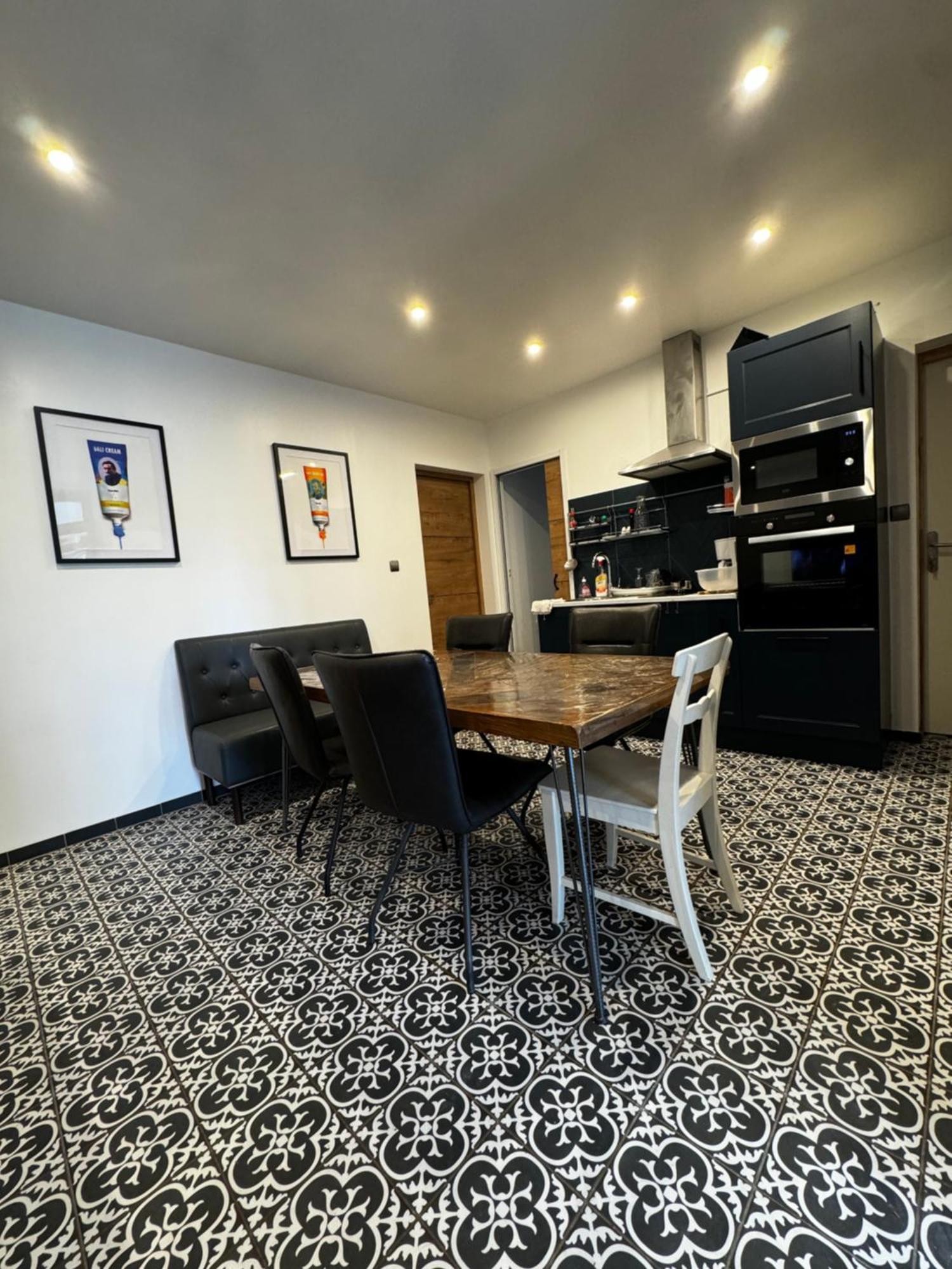 Hotel De La Gare 3*