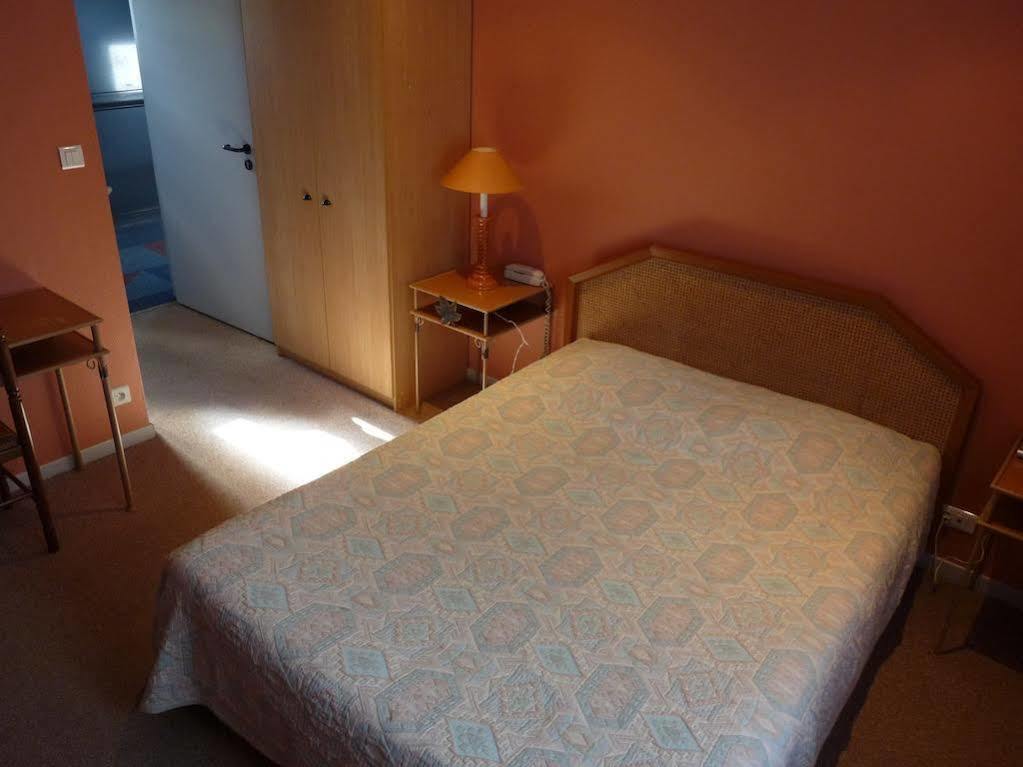 Hotel De La Gare 3*